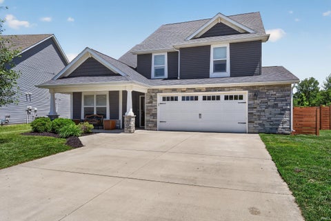 Tiny photo for 1229 CANTERVIEW Way, Kokomo, IN 46901 (MLS # 202621365)