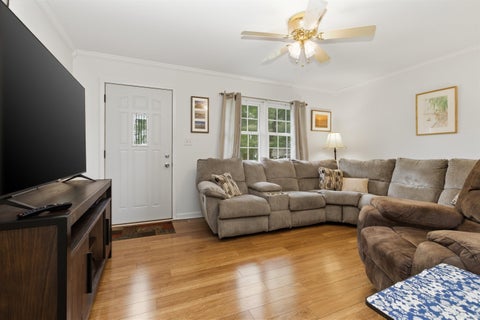 Tiny photo for 459 W Hickory Drive, Ellettsville, IN 47429 (MLS # 202617505)
