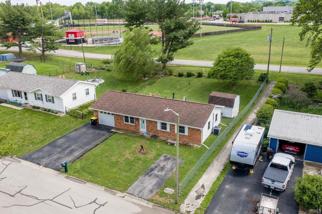 Photo of 459 W Hickory Drive, Ellettsville, IN 47429 (MLS # 202617505)