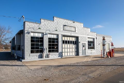 Tiny photo for 991 N Main Street, Kewanna, IN 46939 (MLS # 202604014)