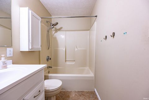 Tiny photo for 1122 Blue Jay Drive, Greentown, IN 46936 (MLS # 202607792)