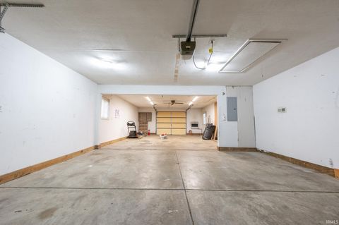 Tiny photo for 1122 Blue Jay Drive, Greentown, IN 46936 (MLS # 202607792)