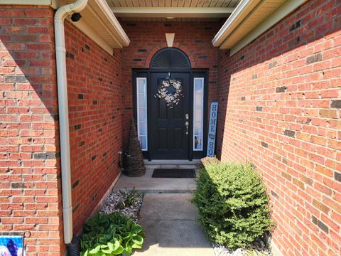 Tiny photo for 12930 Kingsley Court, Evansville, IN 47725 (MLS # 202612302)