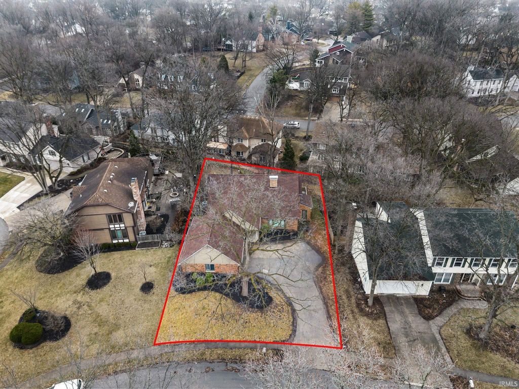 Photo of 919 Sunrise Avenue, Lafayette, IN 47904 (MLS # 202607045)