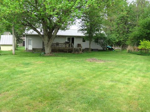 Tiny photo for 3634 E Conwell Drive, Monticello, IN 47960 (MLS # 202547155)