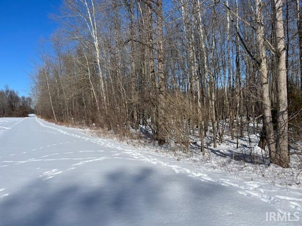 Photo of 1000 E west Avenue, Seymour, IN 47274 (MLS # 202604069)