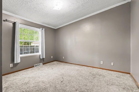 Tiny photo for 3608 Naples Court, Elkhart, IN 46514 (MLS # 202633300)