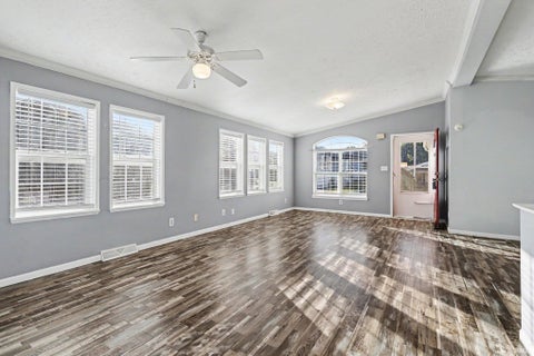 Tiny photo for 3608 Naples Court, Elkhart, IN 46514 (MLS # 202633300)