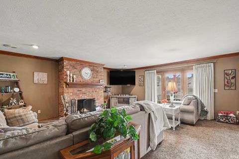 Tiny photo for 56235 Hollingshead Drive, Mishawaka, IN 46545 (MLS # 202618744)