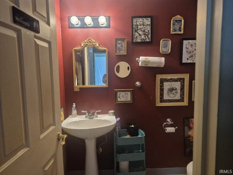 Tiny photo for 12029 E 12029 E Washington Street, Indianapolis, IN 46229 (MLS # 202634531)