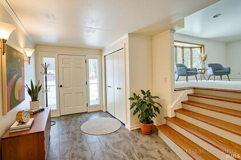 Tiny photo for 1237 Meadowbrook Drive, Lafayette, IN 47905 (MLS # 202548066)