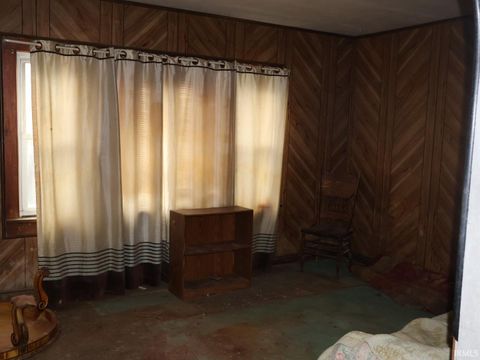 Tiny photo for 214 18th St Streets, Logansport, IN 46947 (MLS # 202611283)