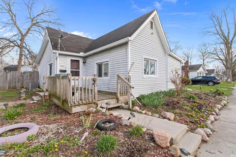 Photo of 1606 N Lindsay Street, Kokomo, IN 46901 (MLS # 202613769)