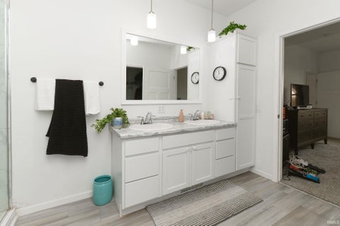 Tiny photo for 9488 S 200 E, Bunker Hill, IN 46914 (MLS # 202643191)