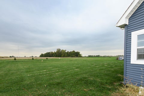 Tiny photo for 9488 S 200 E, Bunker Hill, IN 46914 (MLS # 202643191)