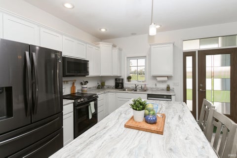 Tiny photo for 9488 S 200 E, Bunker Hill, IN 46914 (MLS # 202643191)