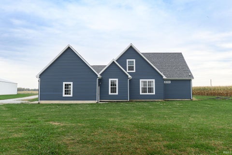 Tiny photo for 9488 S 200 E, Bunker Hill, IN 46914 (MLS # 202643191)