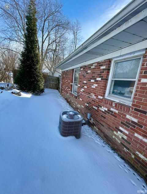 Tiny photo for 5144 W SR 62 Road, Boonville, IN 47601 (MLS # 202603267)