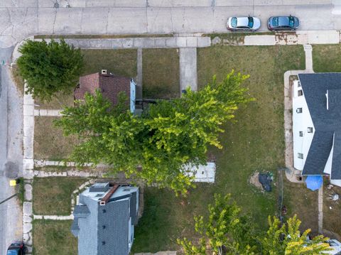 Tiny photo for 1415 Baxter Street, Fort Wayne, IN 46806 (MLS # 202618478)