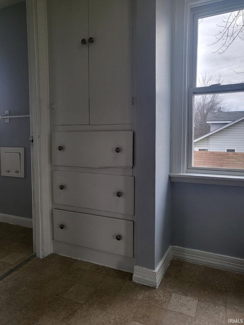 Tiny photo for 1415 Baxter Street, Fort Wayne, IN 46806 (MLS # 202618478)