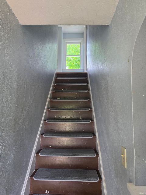 Tiny photo for 1415 Baxter Street, Fort Wayne, IN 46806 (MLS # 202618478)