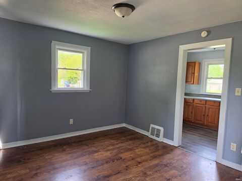 Tiny photo for 1415 Baxter Street, Fort Wayne, IN 46806 (MLS # 202618478)