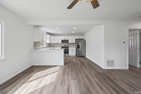 Tiny photo for 500 N 18th Street, Lafayette, IN 47904 (MLS # 202609185)