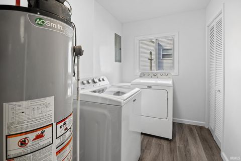 Tiny photo for 500 N 18th Street, Lafayette, IN 47904 (MLS # 202609185)