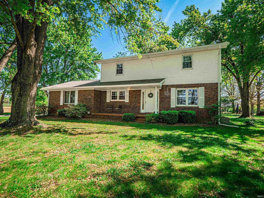 Photo of 3700 Bullocktown Road, Boonville, IN 47601 (MLS # 202614593)