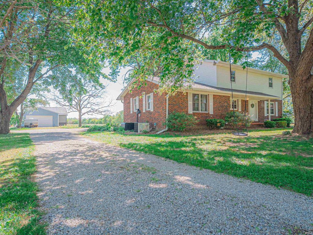 Photo of 3700 Bullocktown Road, Boonville, IN 47601 (MLS # 202614593)