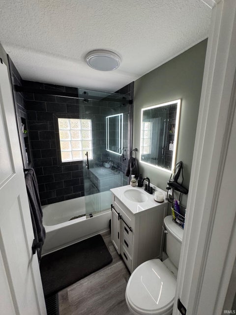 Tiny photo for 1010 Wabash Avenue, Rochester, IN 46975 (MLS # 202642480)