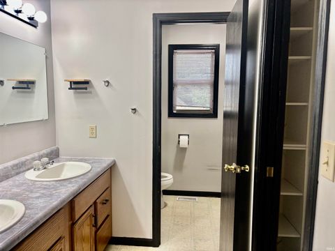 Tiny photo for 304 Georgian Lane, Logansport, IN 46947 (MLS # 202549374)