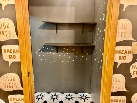 Tiny photo for 304 Georgian Lane, Logansport, IN 46947 (MLS # 202549374)