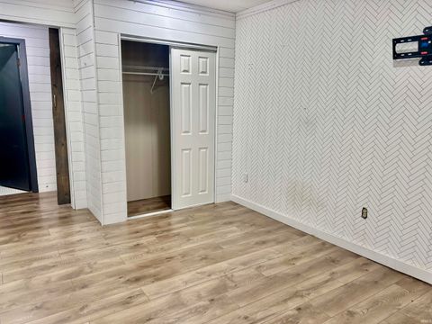 Tiny photo for 304 Georgian Lane, Logansport, IN 46947 (MLS # 202549374)