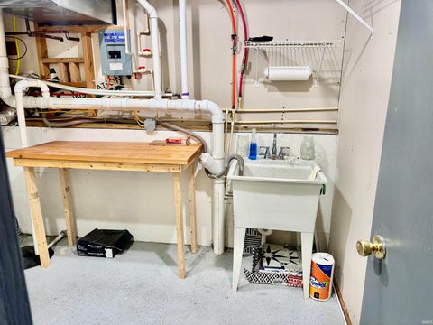 Tiny photo for 304 Georgian Lane, Logansport, IN 46947 (MLS # 202549374)