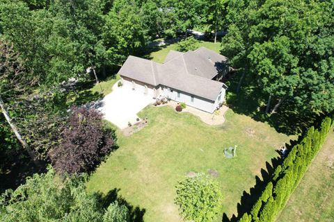 Tiny photo for 11624 W Briarwood Drive, Monticello, IN 47960 (MLS # 202621723)
