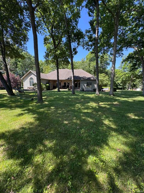 Tiny photo for 11624 W Briarwood Drive, Monticello, IN 47960 (MLS # 202621723)