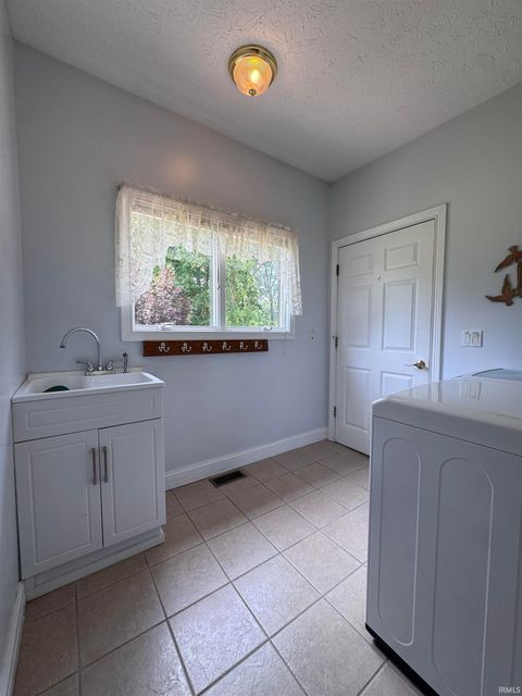 Tiny photo for 11624 W Briarwood Drive, Monticello, IN 47960 (MLS # 202621723)