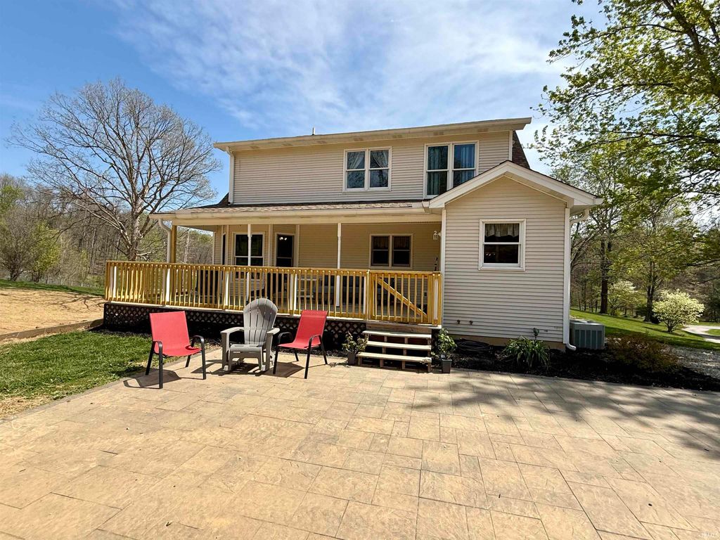 Photo of 6149 NE Ponderosa Road, Lanesville, IN 47136 (MLS # 202612568)