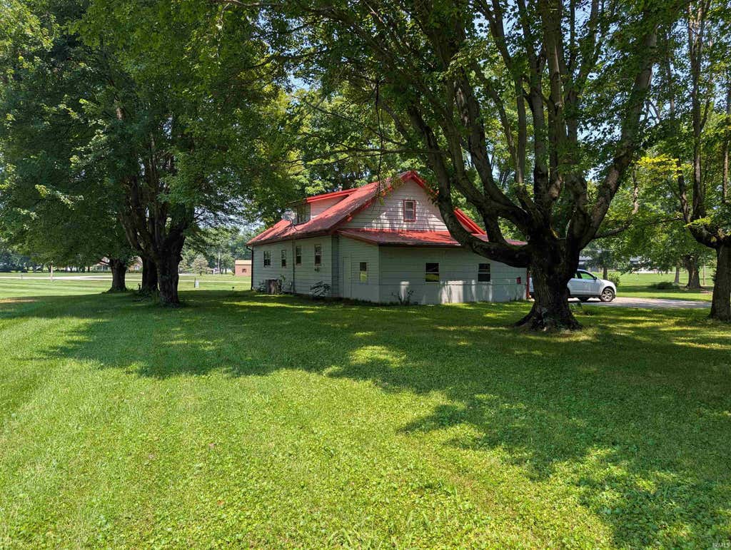 Photo of 110 Belle Terre Drive, Washington, IN 47501 (MLS # 202630387)