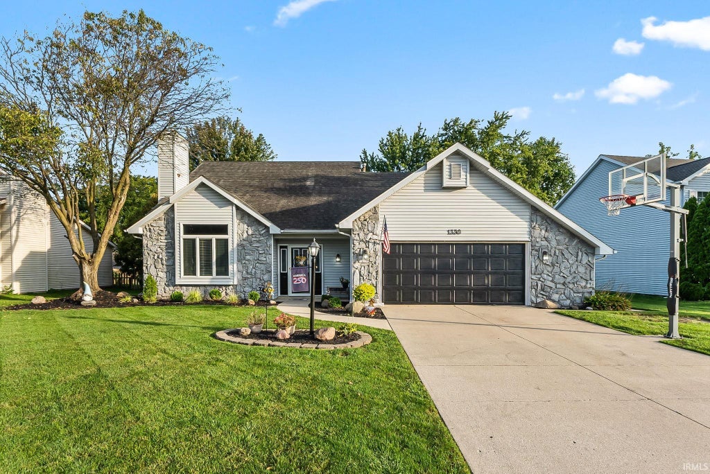 Photo of 1330 Lost Lock Way, New Haven, IN 46774 (MLS # 202637076)
