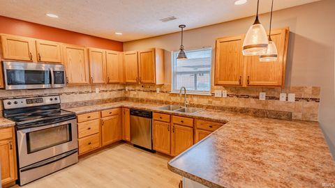 Tiny photo for 50 Shadow Valley Court, Lafayette, IN 47909 (MLS # 202604763)