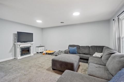 Tiny photo for 1807 W Wenlock Drive, Marion, IN 46952 (MLS # 202544763)