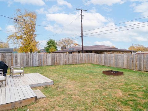 Tiny photo for 1807 W Wenlock Drive, Marion, IN 46952 (MLS # 202544763)