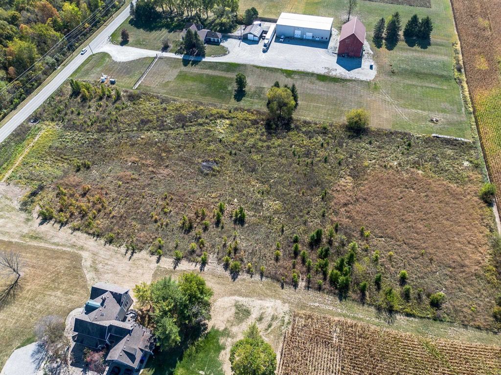 Photo of 8172 S 800 E-92, Fort Wayne, IN 46814 (MLS # 202614009)