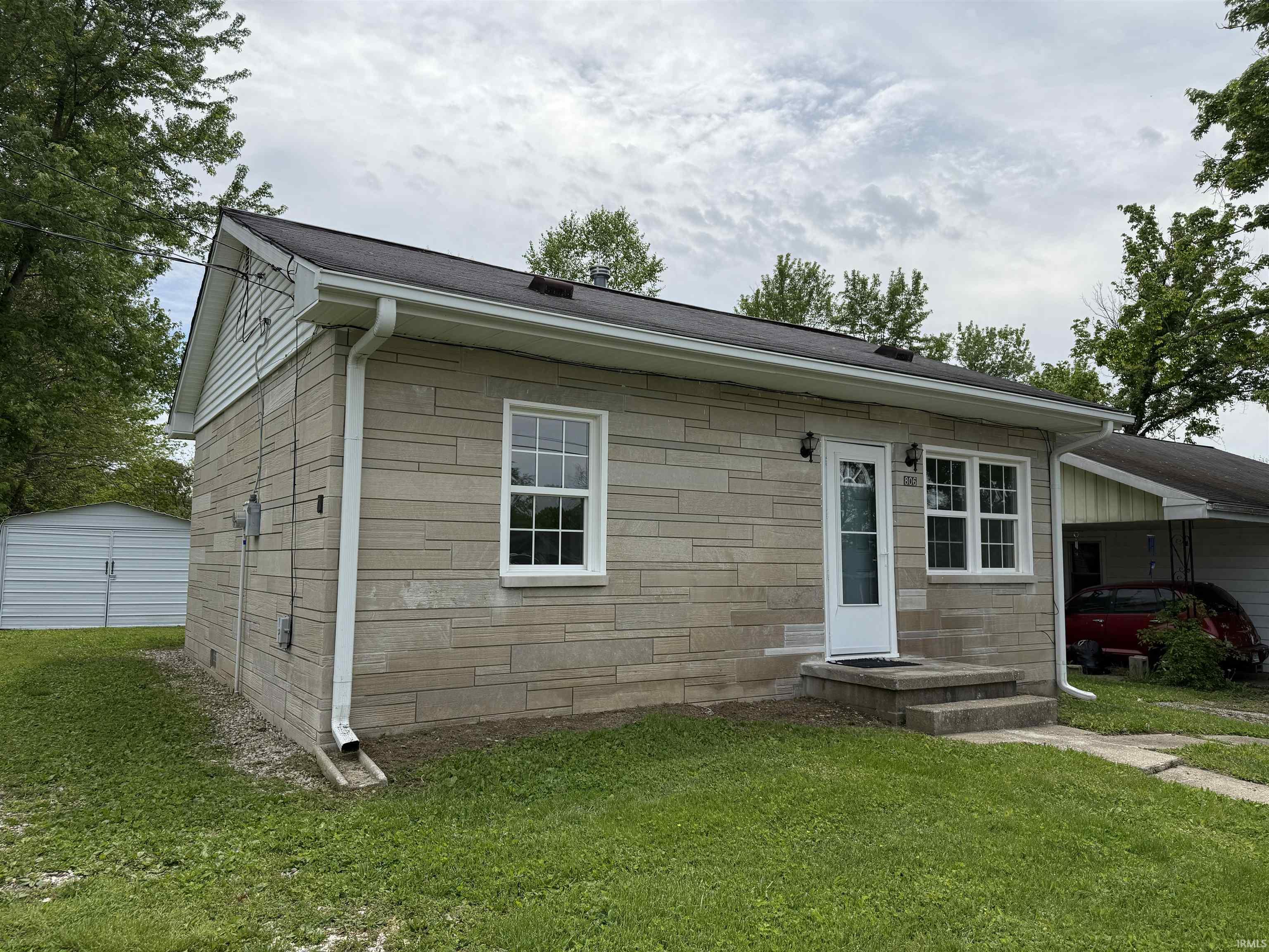 Listing image 3