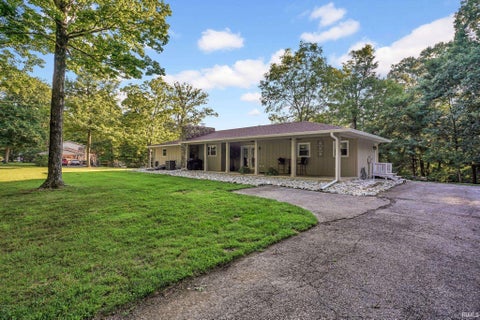 Tiny photo for 1700 N Allen Court, Ellettsville, IN 47429 (MLS # 202634819)
