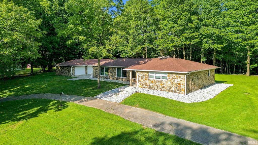 Photo of 1700 N Allen Court, Ellettsville, IN 47429 (MLS # 202634819)
