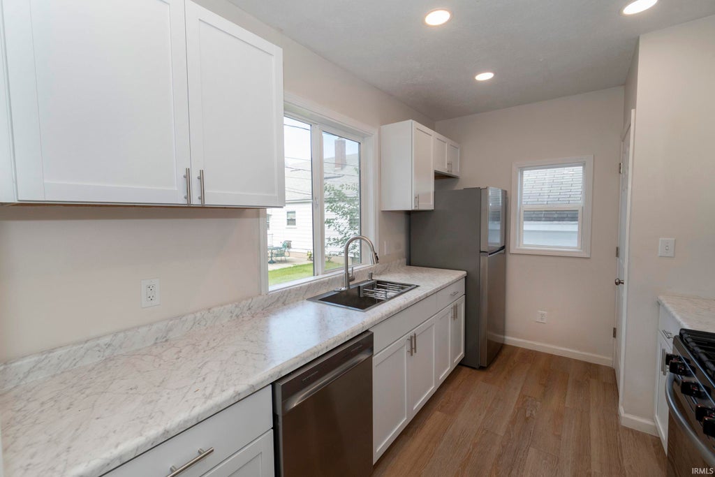 Photo of 111 Campbell Street, Mishawaka, IN 46544 (MLS # 202639633)