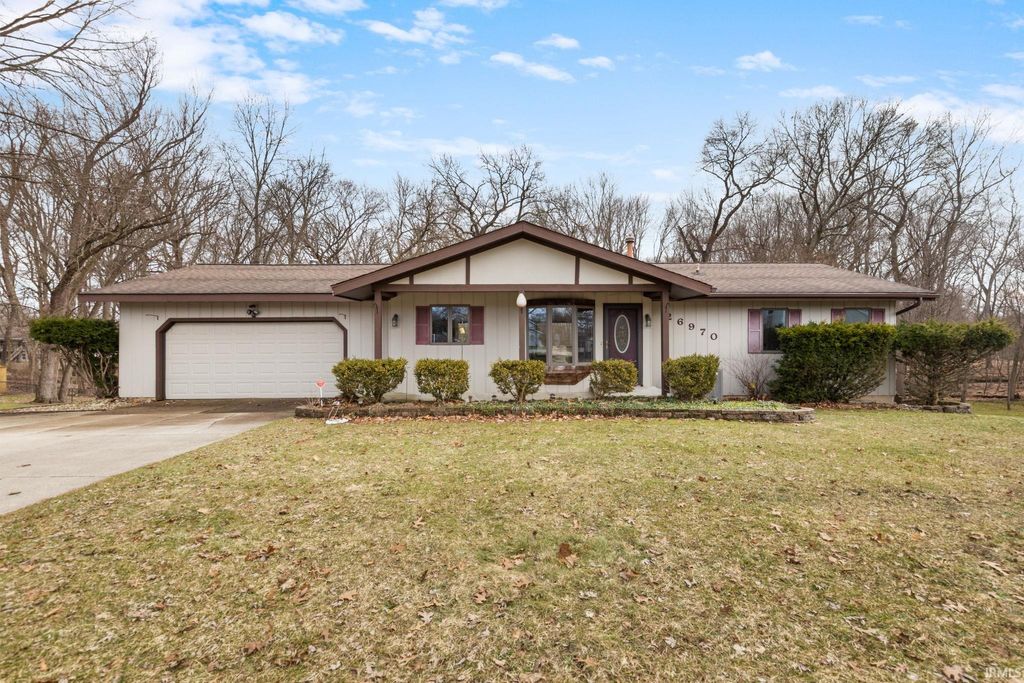 Photo of 26970 Killian Lane, Elkhart, IN 46514 (MLS # 202606145)